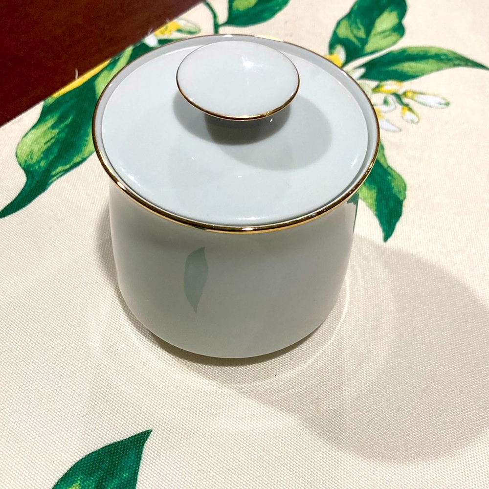 Vintage Johann Haviland Elegance cream with gold trim sugar dish and lid